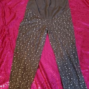 Lightweight maternity joggers